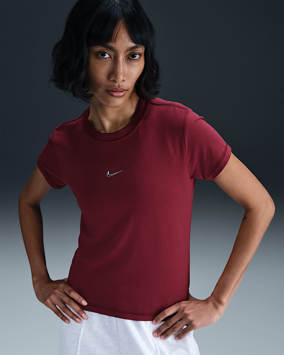 Nike Sportswear Chill Knit Women s Slim Cropped T Shirt